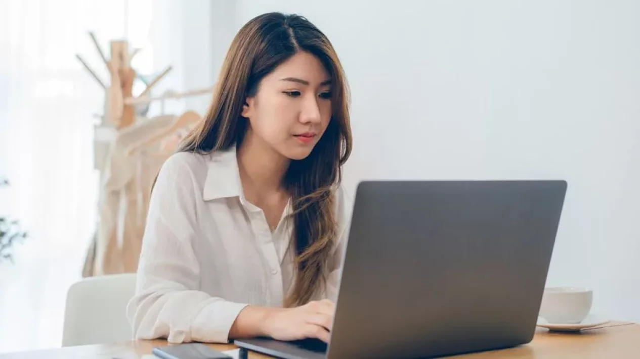 Desktop All-in-One Garansi On-Site: 5 Pilihan Terbaik 2024