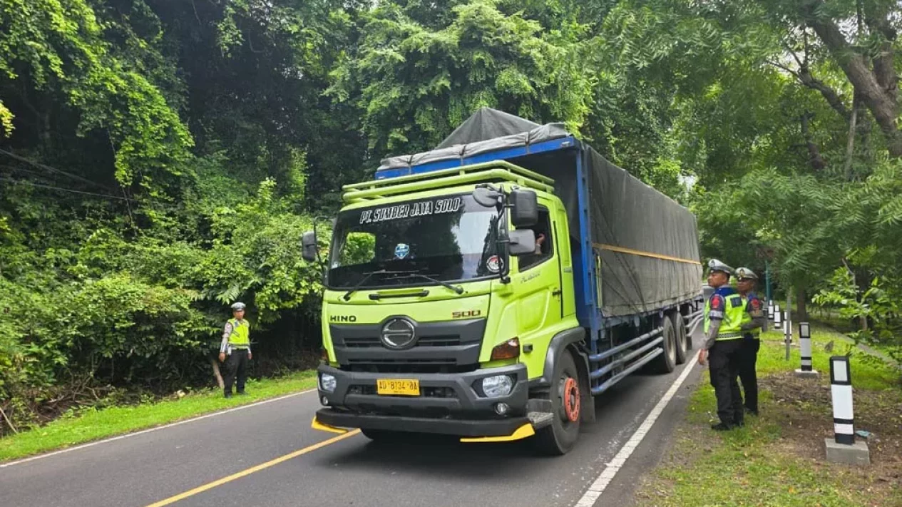 Pembatasan Operasional Truk Logistik Arus Balik Lebaran 2026