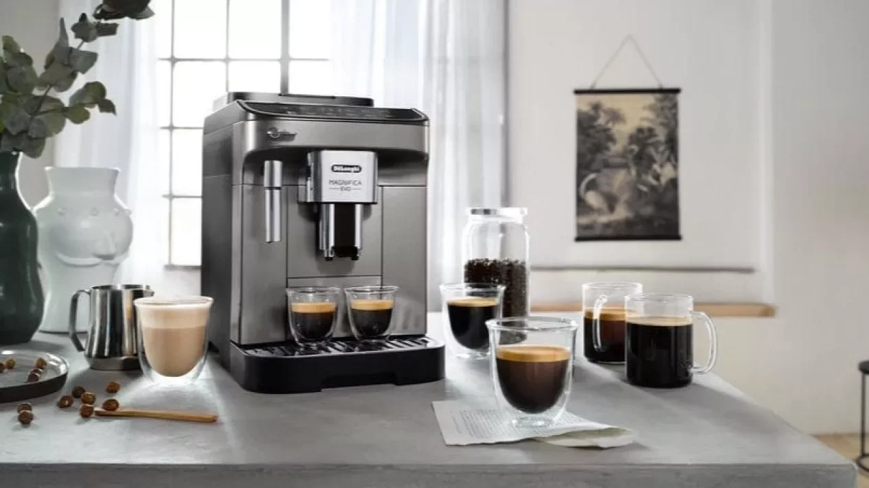 Mesin Kopi Otomatis Terbaik 2026: Review De’Longhi Magnifica