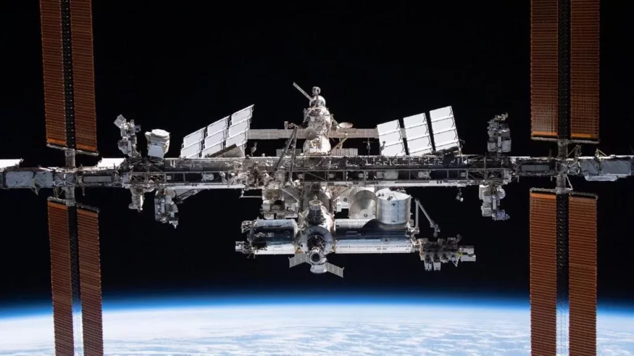 Astronaut NASA Mendadak Bisu di ISS, Evakuasi Medis Pertama!
