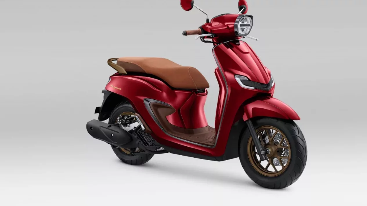 Honda Stylo 160 Burgundy Resmi Meluncur, Tampil Lebih Mewah!