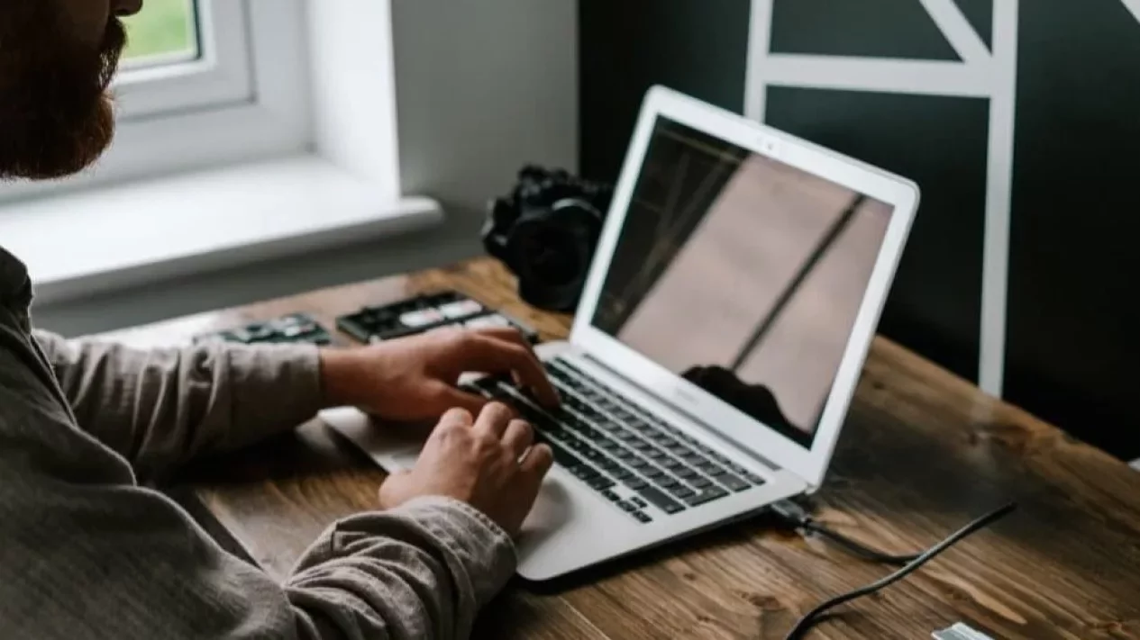 Tablet Terbaik untuk Kuliah 2026: 3 Rekomendasi Paling Worth It