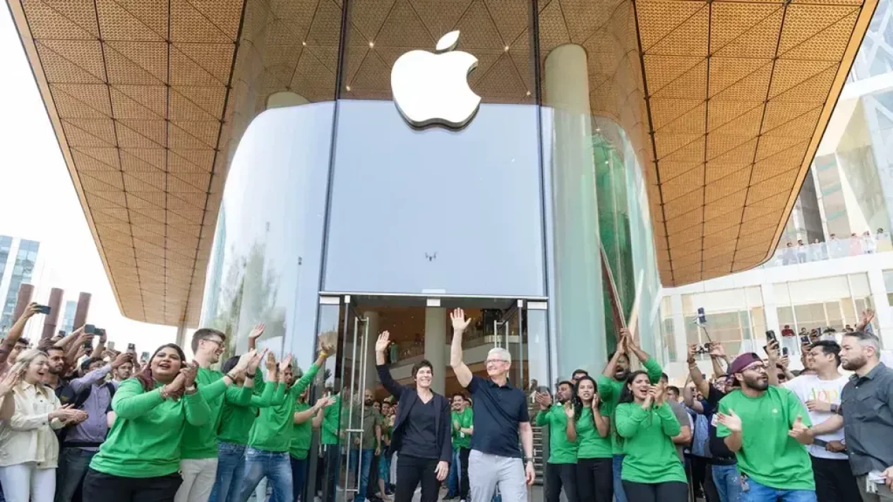 Strategi Borong RAM Apple untuk Jegal Pesaing Global