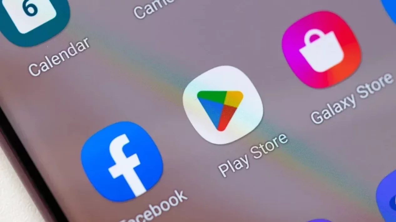 Fitur Ulasan Google Play Store Berubah, Pengguna Protes?