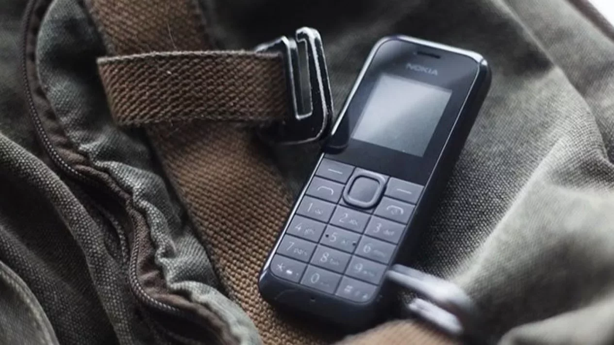 Tren Dumb Phone Gen Z: Cara Ampuh Jaga Kesehatan Mental