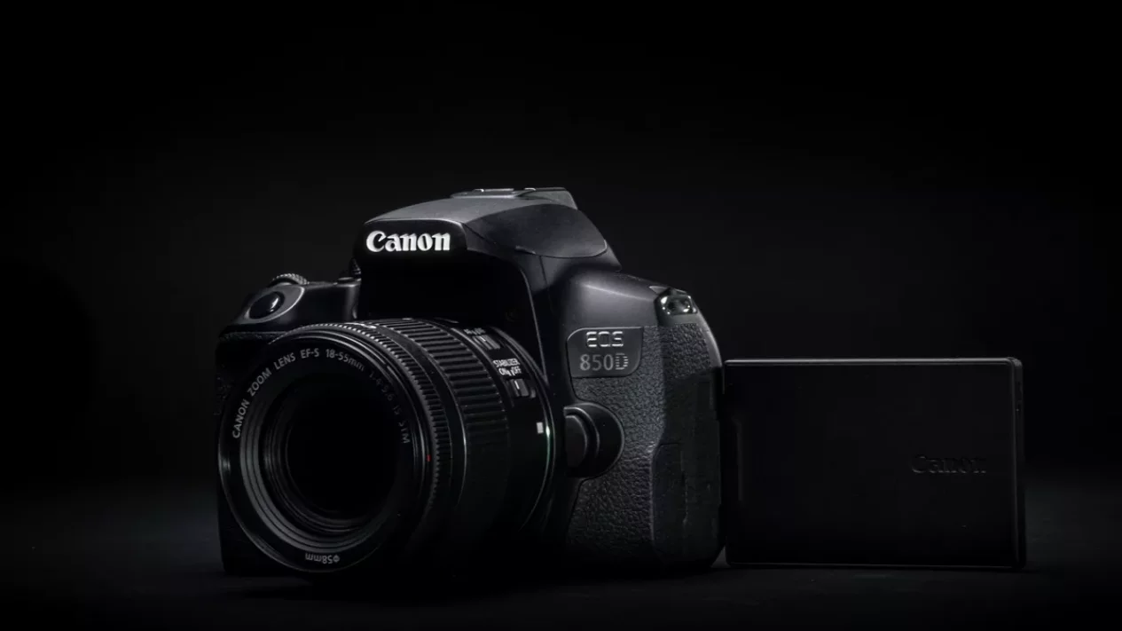 5 Rekomendasi Kamera DSLR Terbaik 2025 untuk Pemula, Harga Mulai 2 Jutaan!