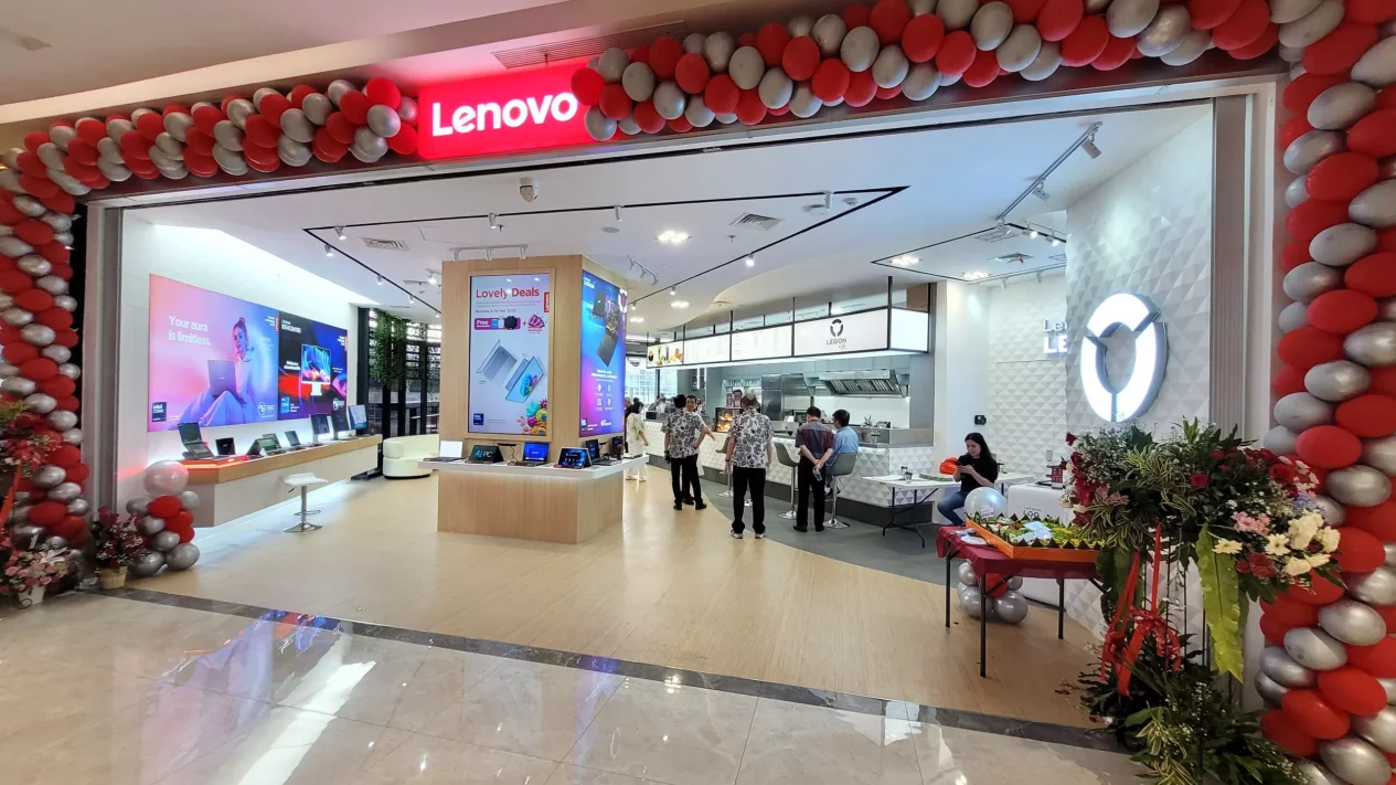 Lenovo Resmikan Exclusive Store Pertama dengan Coffee Shop di Bintaro Jaya Xchange Mall 2