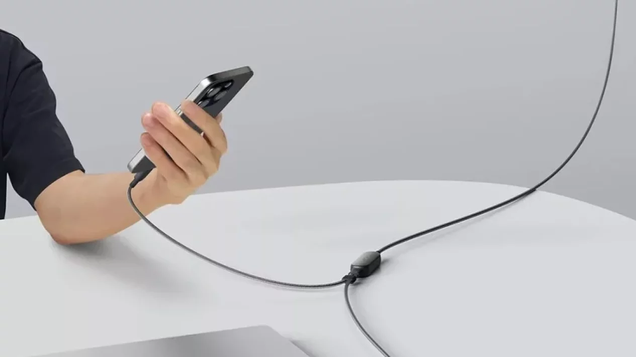 Bye-bye Ribet! Anker Rilis Kabel USB-C Ajaib 2-in-1