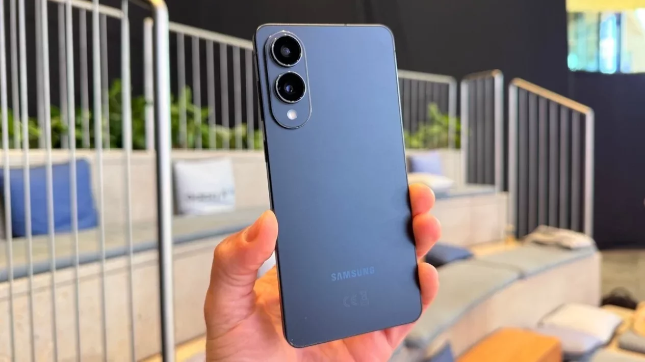 Samsung Galaxy S25 Edge Mulai Dijual di Amerika Serikat