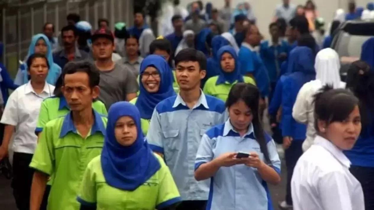 Mengejutkan! Ini 5 Penyebab PHK di Indonesia Ancam Jutaan Pekerja