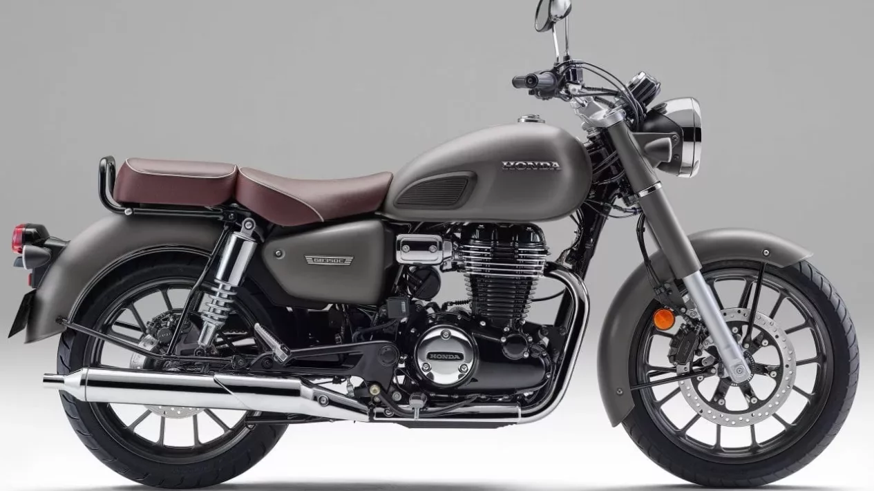 Honda GB350C 2025 Resmi Meluncur, Gaya Klasik Warna Militer Siap Jegal Royal Enfield