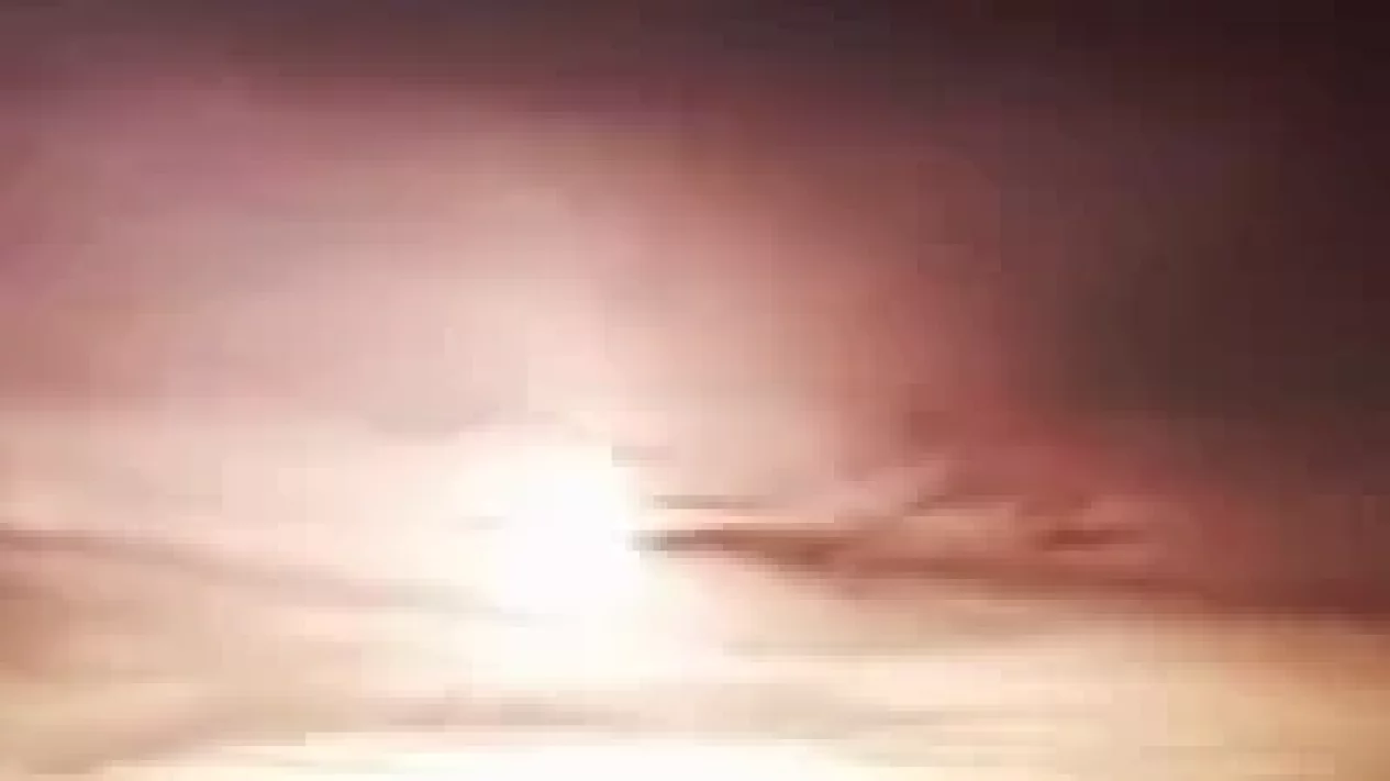 3 Perbedaan Fatal Meteoroid, Meteorit, &amp; Asal Usul Meteor Cirebon