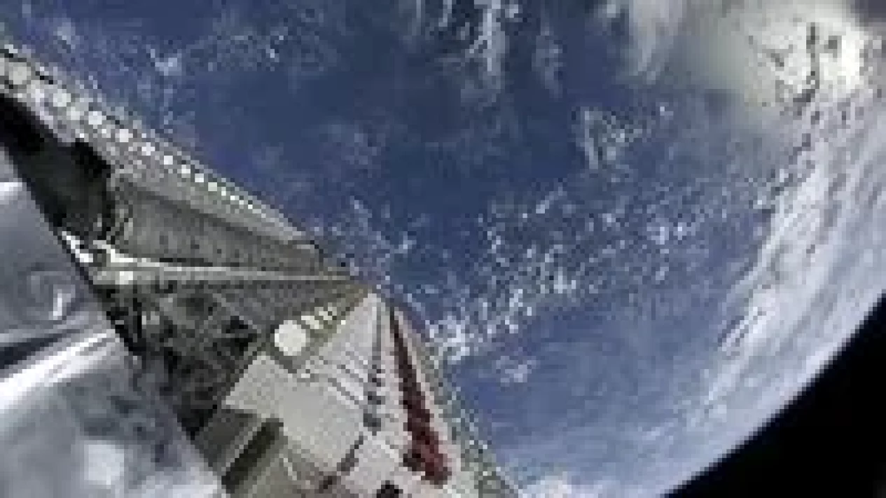 5 Fakta Satelit Starlink Jatuh ke Bumi, Ancaman Elon Musk Mengintai!
