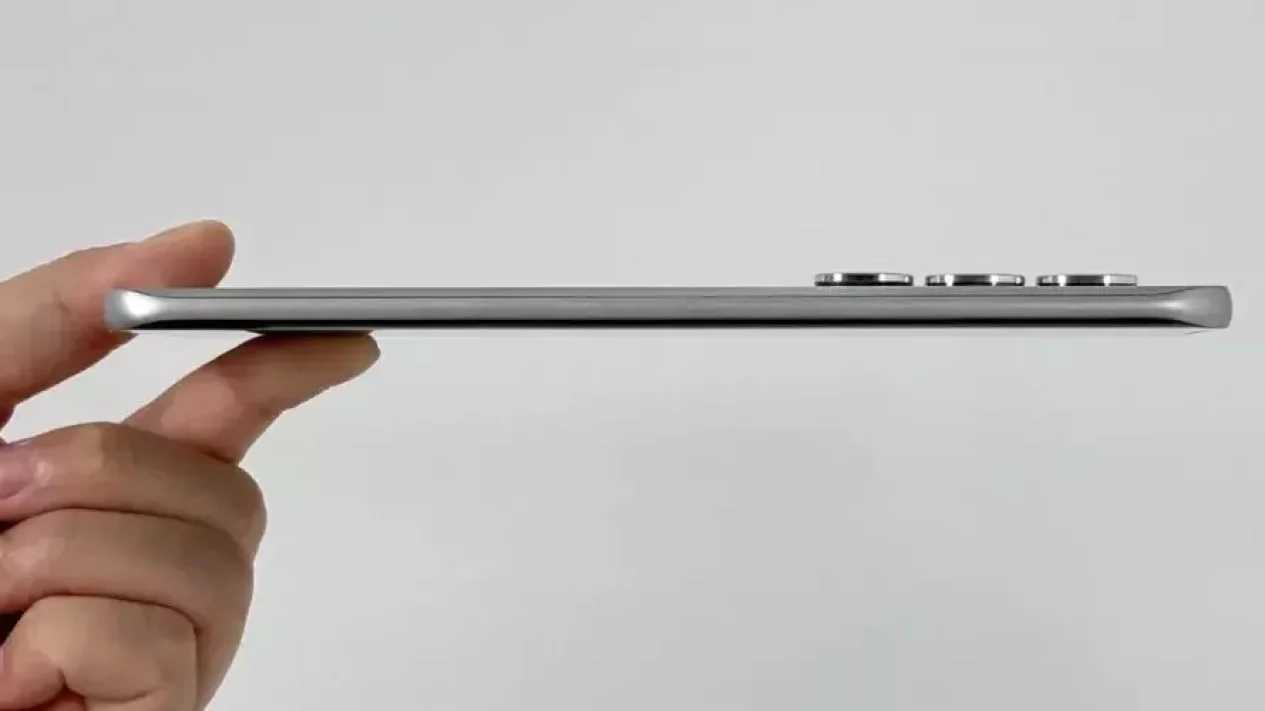 Bocoran Infinix Note 60 Ultra: Desain Flagship dan Spesifikasi Fantastis