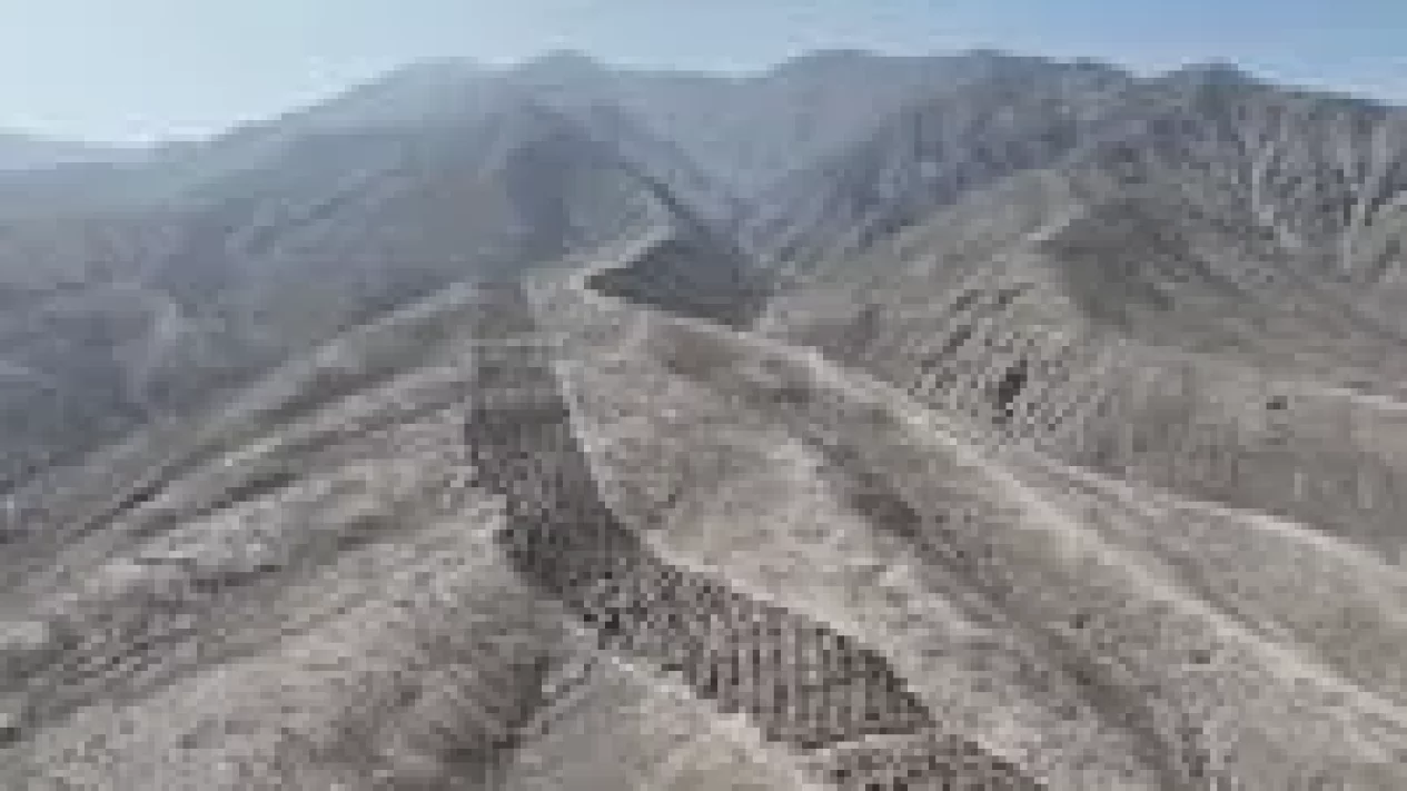 7 Fakta Mencengangkan Misteri Jalur Ular Raksasa di Peru