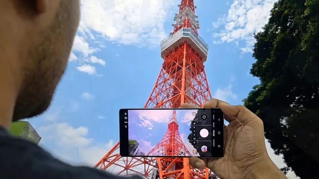 Galaxy S25 Ultra dengan Google Gemini Hadirkan Cara Baru Menikmati Liburan Akhir Tahun