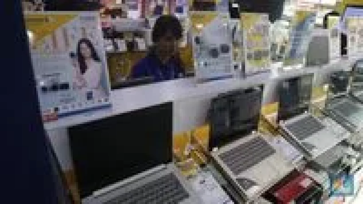 5 Tanda Harga Komputer Laptop Naik, Dampak Kekurangan Memori Global