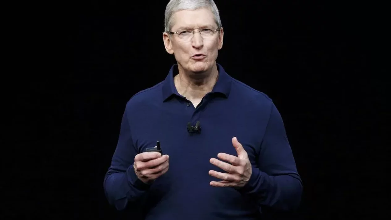 CEO Baru Apple John Ternus Hadapi Tantangan Besar Era AI