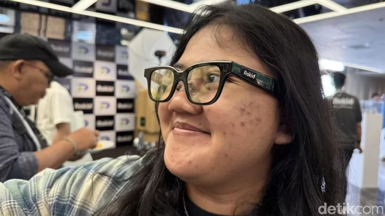 Kacamata Pintar Rokid AI Glasses Resmi Rilis di Indonesia