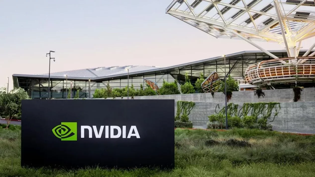 Kapasitas Produksi Fiber Optik AI Melonjak: Nvidia Gandeng Corning