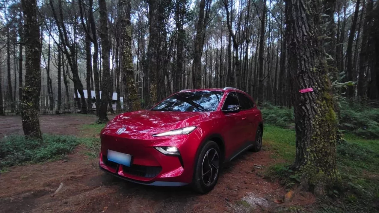 Perbedaan MG4 EV dan MG S5 EV: Mana yang Paling Cocok?