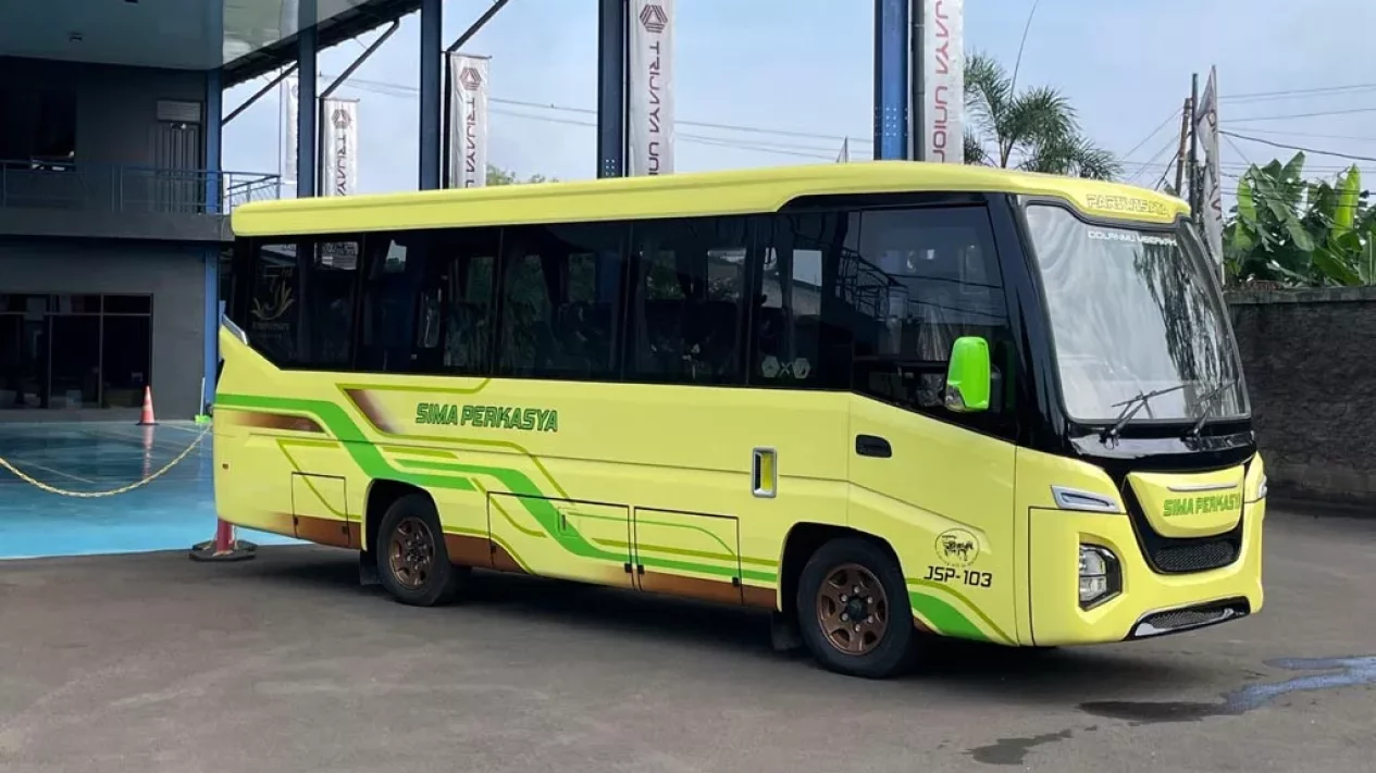 Hino Bus 115 SDBL Resmi Jadi Armada Spesial PO Sima Perkasya
