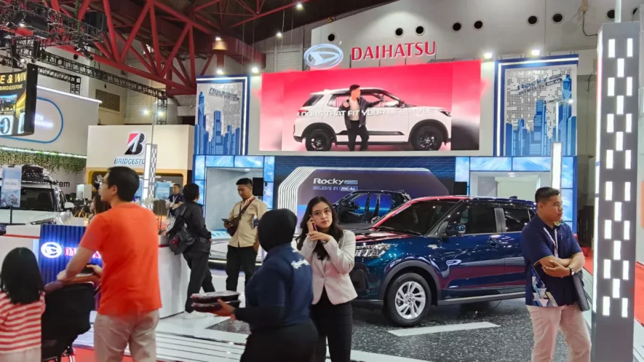 Penjualan Ritel Daihatsu Meroket, Sigra dan Gran Max Juara