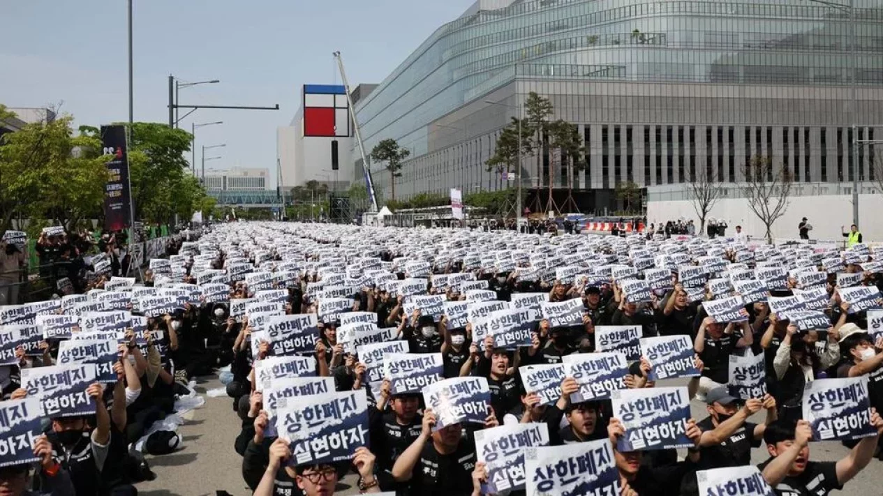 Kesepakatan Bonus Samsung Berhasil Batalkan Mogok Kerja Massal