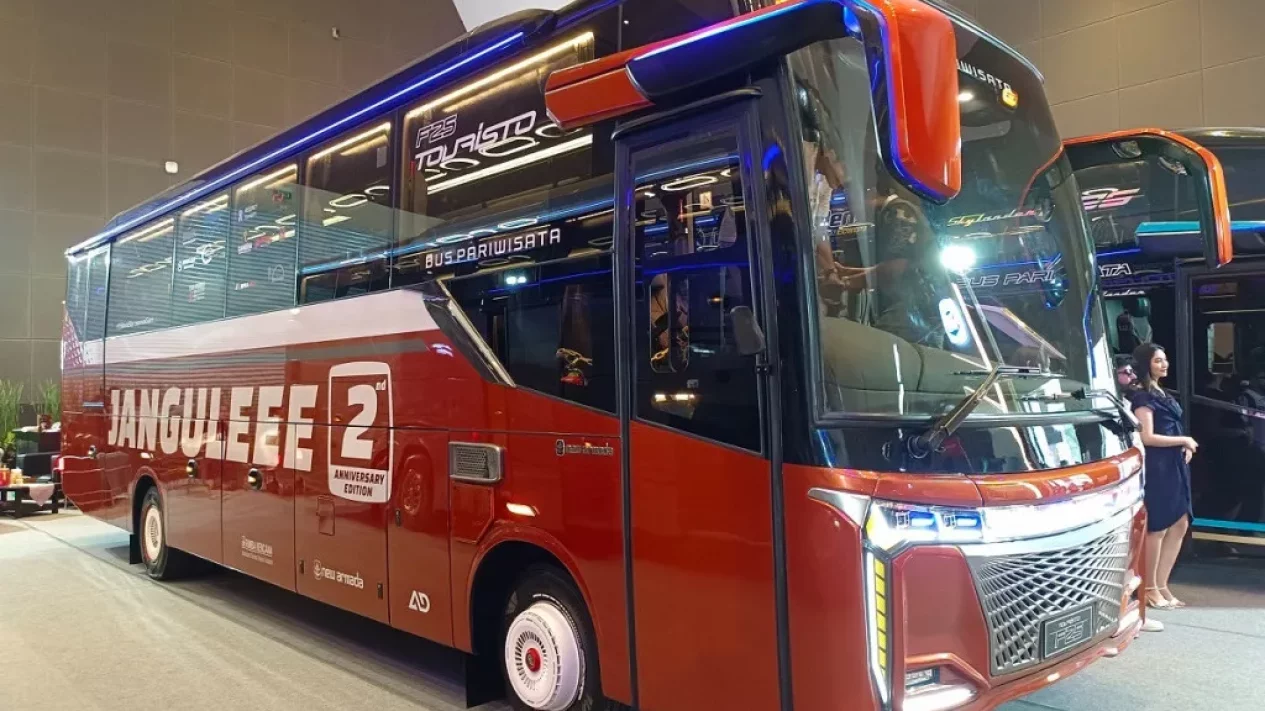Penjualan Bus Mercedes-Benz Melonjak 36,9 Persen di RI