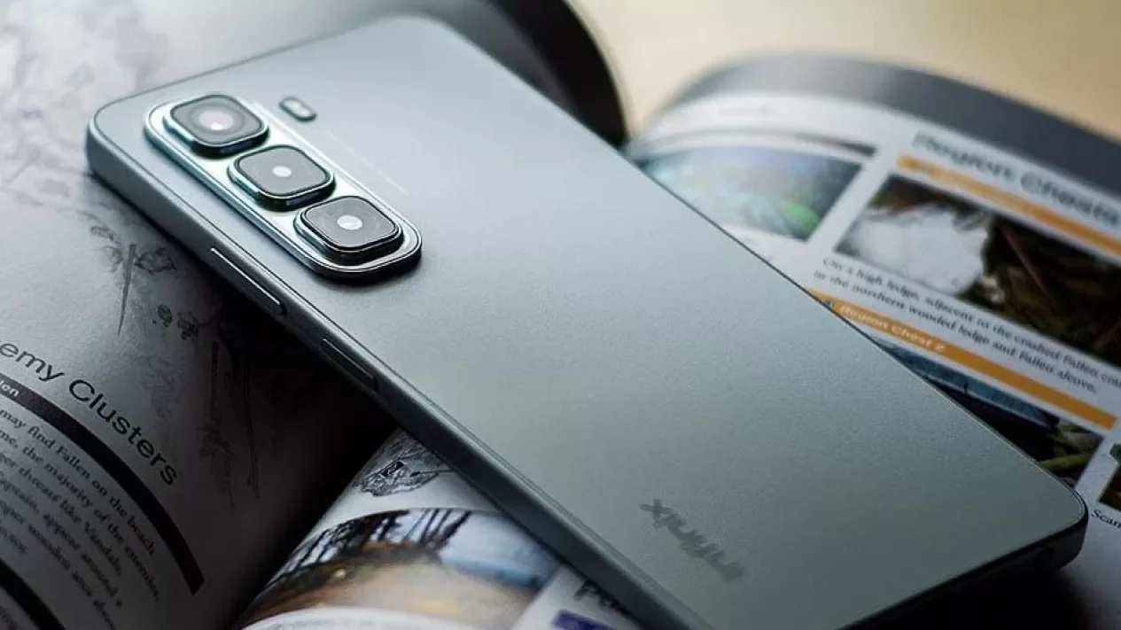 Infinix HOT 50 Pro+ Jadi HP Gaming Layar Lengkung Termurah