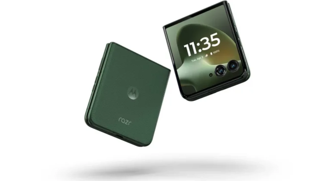 Motorola Razr Ultra 2026 Terbaru: Harga Naik Minim Inovasi